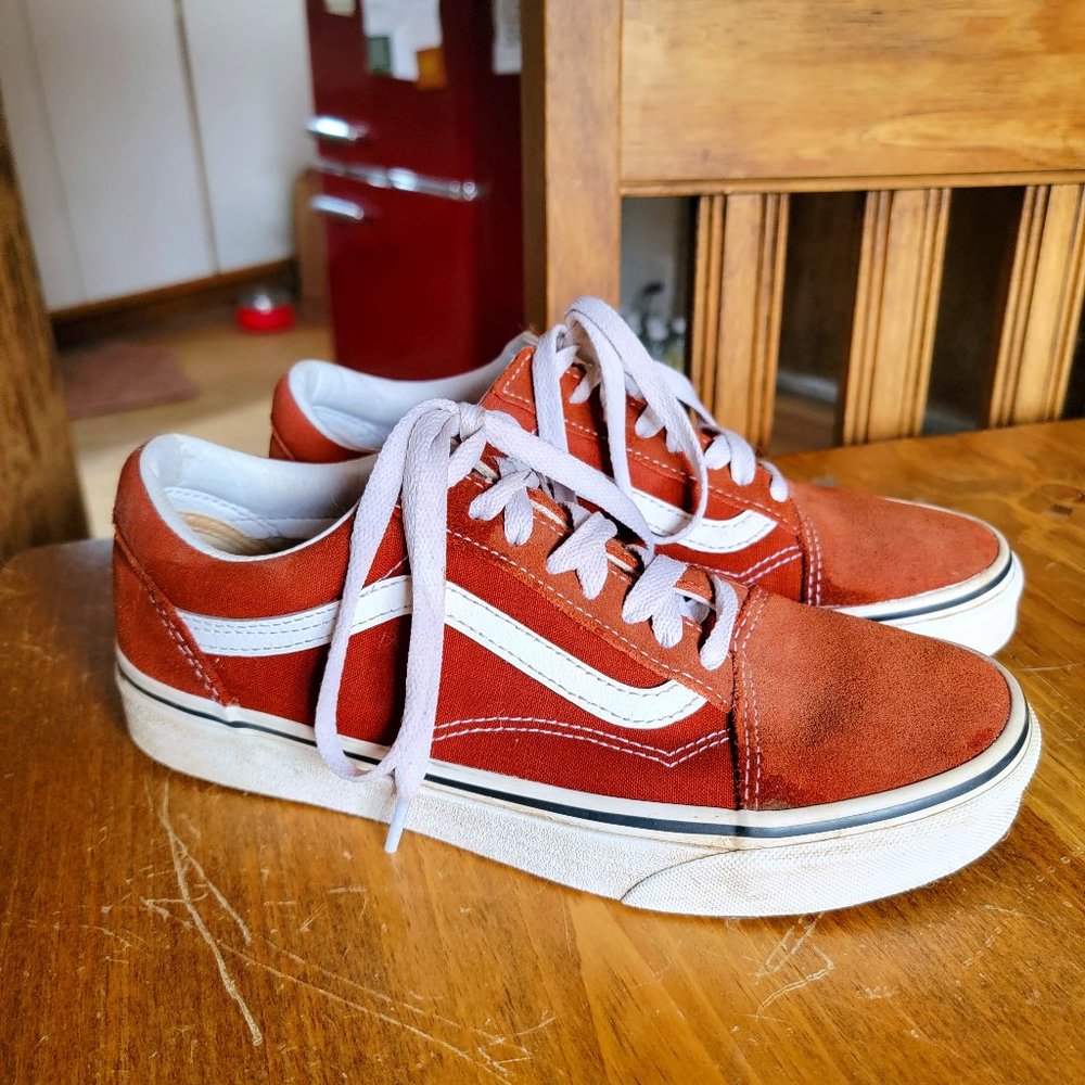 Vans Old Skool Suede Shoe, Women's 8